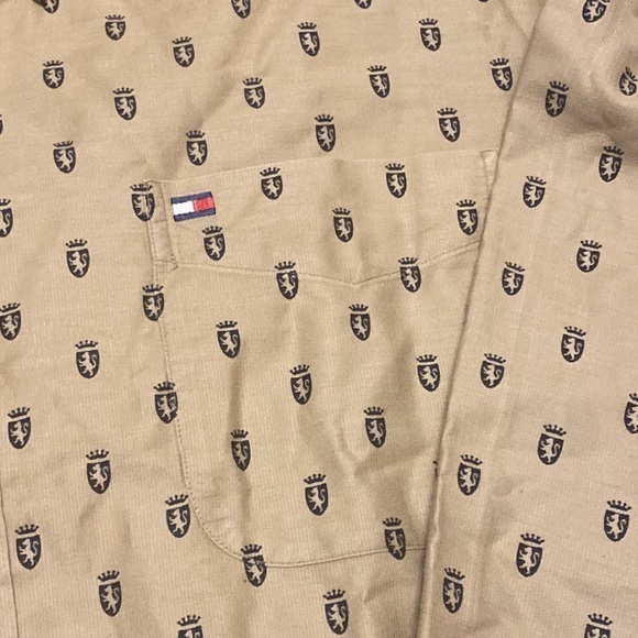 Tommy Hilfiger button‎ down XL - Picture 2 of 3